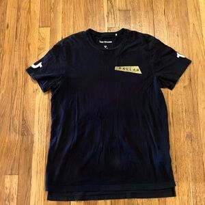 True Religions Men’s Black shirt size 2002 tour shirt Dallas size large